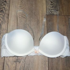 White Lace Strapless Bra